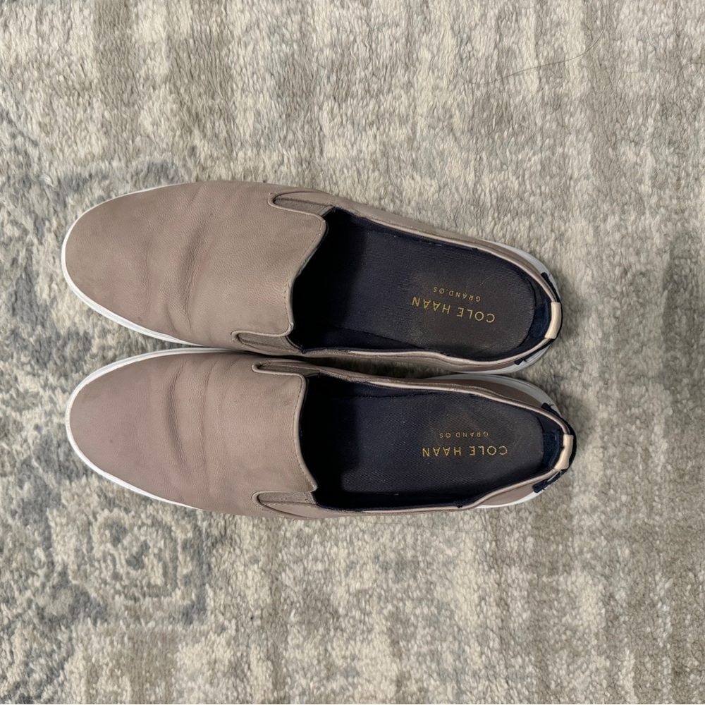 Cole Haan slipons sz 6 - Picture 5 of 8